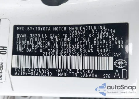 2015 Toyota Corolla S Premium z USA, uszkodzony, nr VIN 2T1BURHE5FC258353